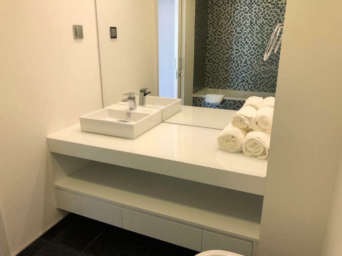 Astro Vista Madeira Apartments ฟุงชาล ภายนอก รูปภาพ